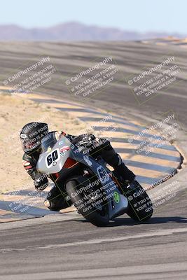 media/Dec-07-2025-CVMA (Sun) [[3e7d2de5dc]]/Race 7-Formula Lightweight Twins Shootout/